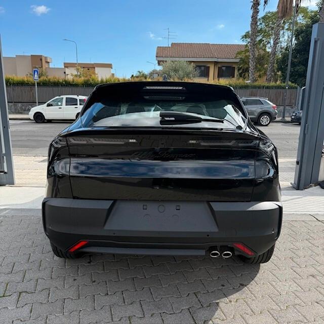 Alfa Romeo Junior 1.2 136 CV Hybrid eDCT6