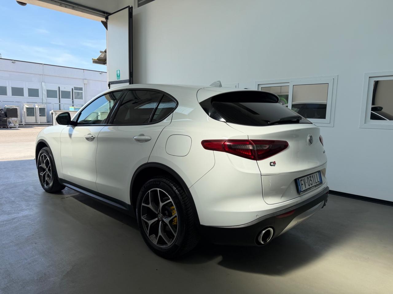 Alfa Romeo Stelvio 2.2 Turbodiesel 210 CV AT8 Q4 Executive