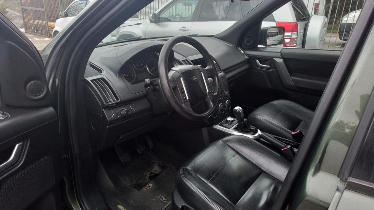 Land Rover Freelander 2.2 TD4 SE