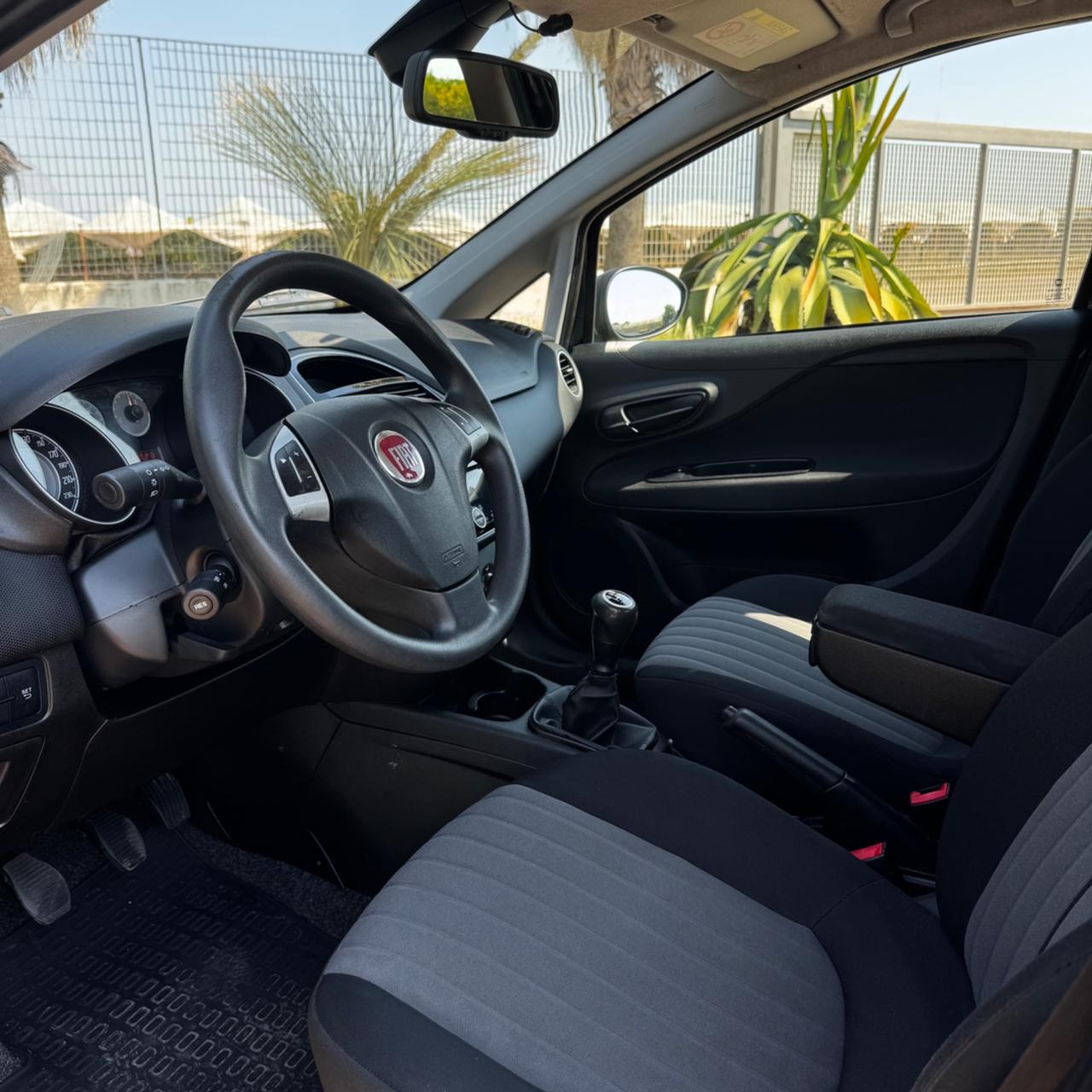 Fiat Punto 1.3 MJT II S&S 95 CV 5 porte Street
