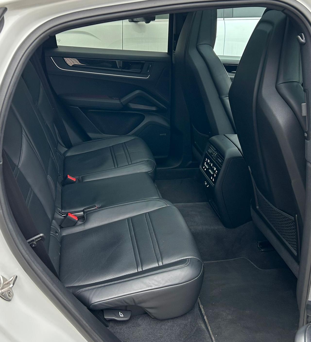 Porsche Cayenne Coupé 3.0 V6 NUOVO MODELLO