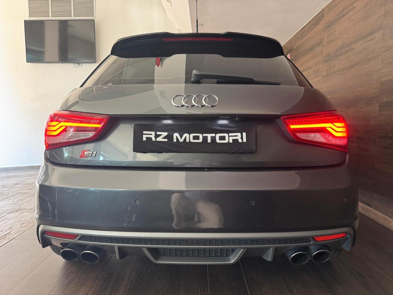 Audi A1 2.0 tfsi quattro-231CV-ITALIANA-TAGLIANDI