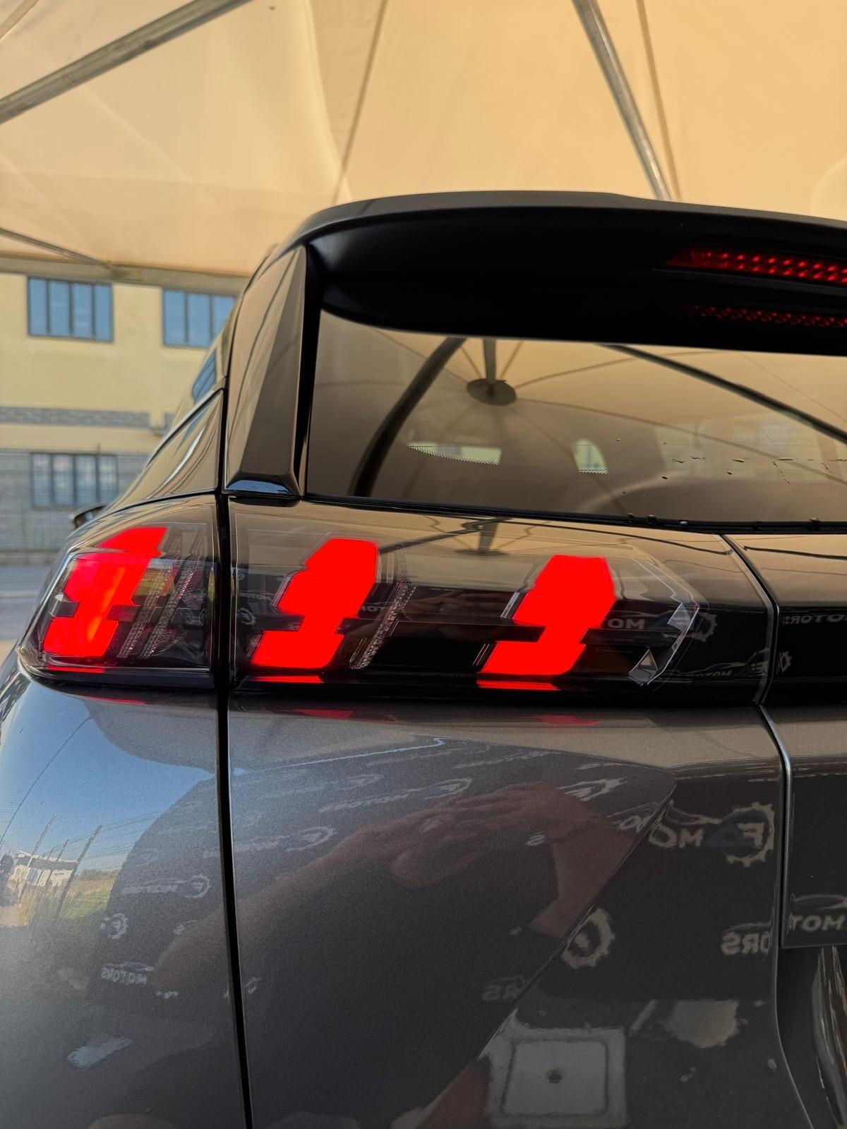 Peugeot 2008 BlueHDi 130 S&S EAT8 Allure Pack