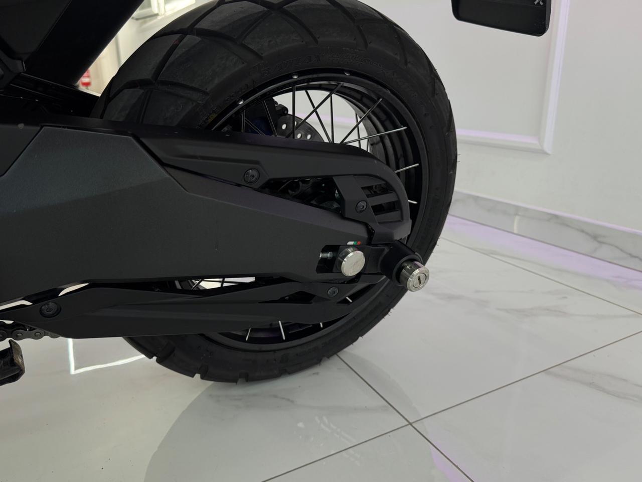 Honda X-ADV 750 Special Color