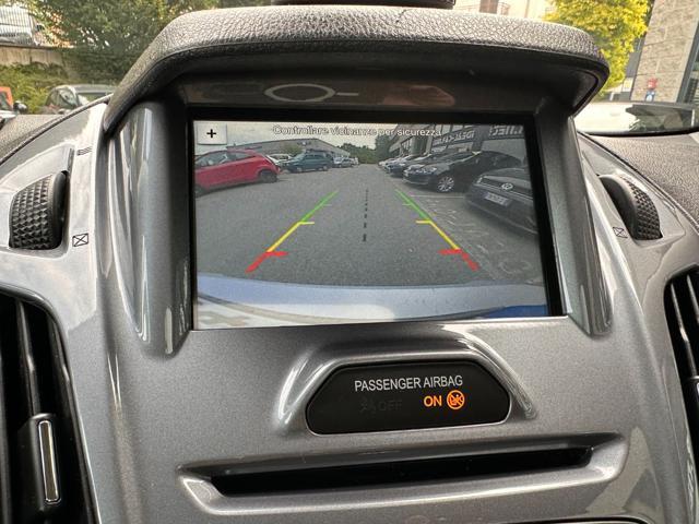 FORD Tourneo Connect 7 1.5 TDCi 120 CV Titanium