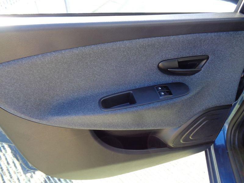 Lancia Ypsilon Ypsilon 1.0 FireFly 5 porte S&S Hybrid Ecochic Silver