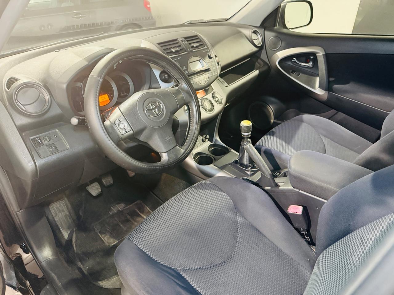 Toyota RAV 4 RAV4 2.2 D-4D 136 CV Luxury