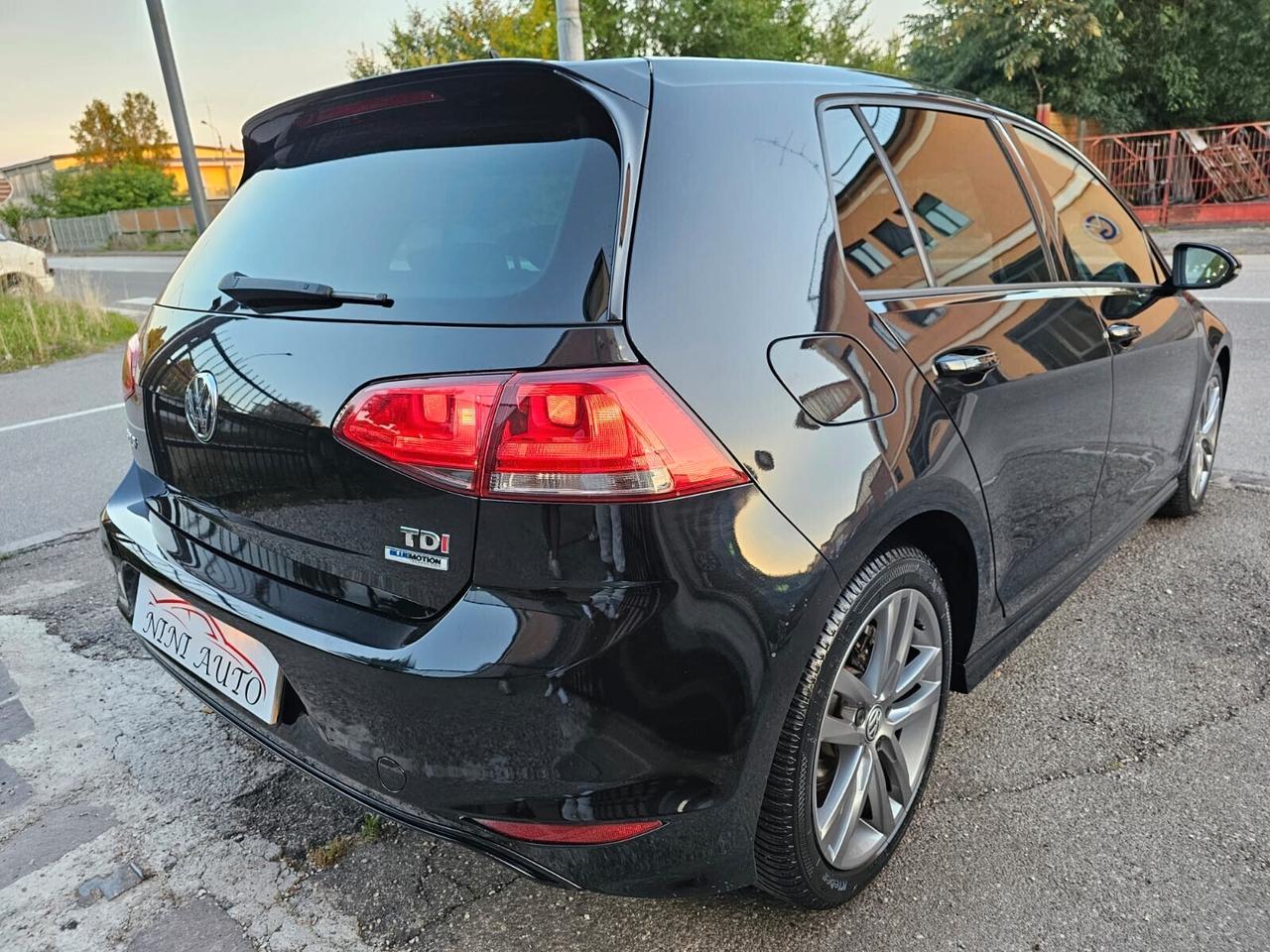 Volkswagen Golf 7 1.6 TDI 110cv R-Line Bluemotion*Unipro*Euro6*