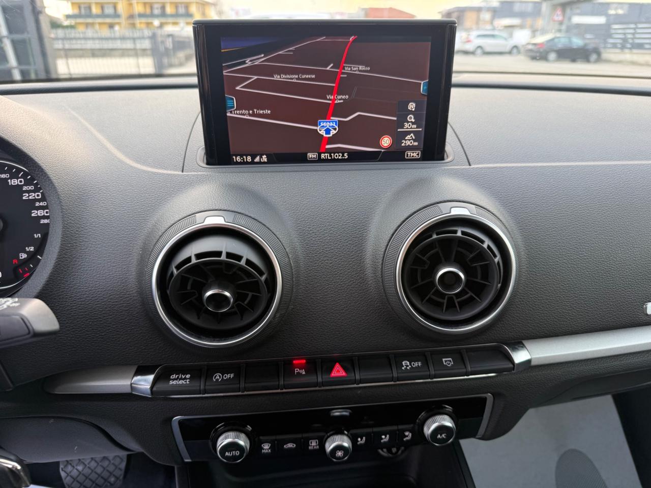 Audi A3 SPB 1.0 TFSI S tronic Sport 44000KM