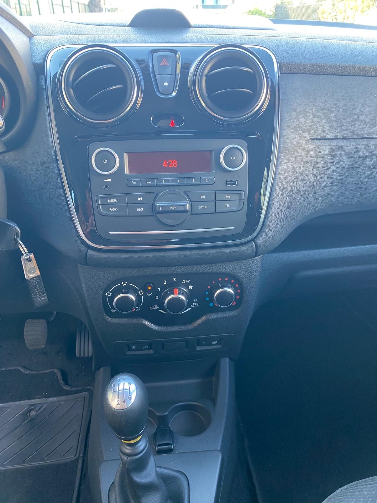Dacia Lodgy 1.5 Dci 7 Posti Anno 2021 TAGLIANDATA