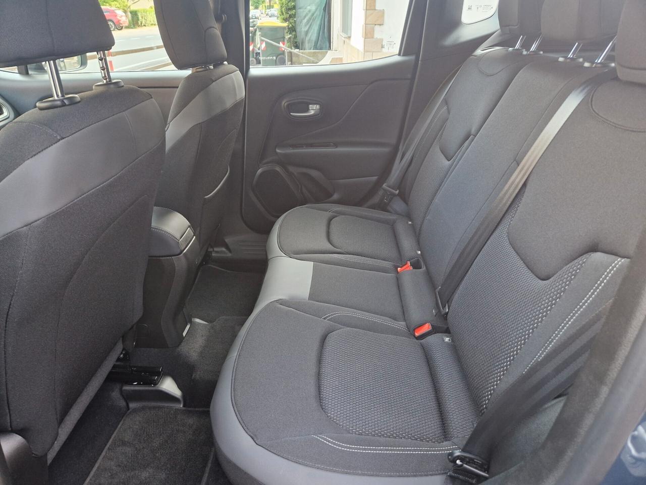 Jeep Renegade 1.0 120CV "SOLO 5.300 km" Carplay, Sensori post., Cruise