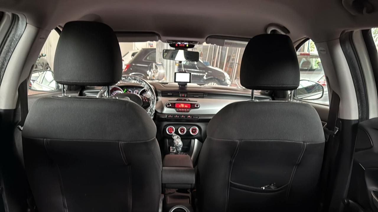 Alfa Romeo Giulietta 1.6 JTDm-2 105 CV Exclusive