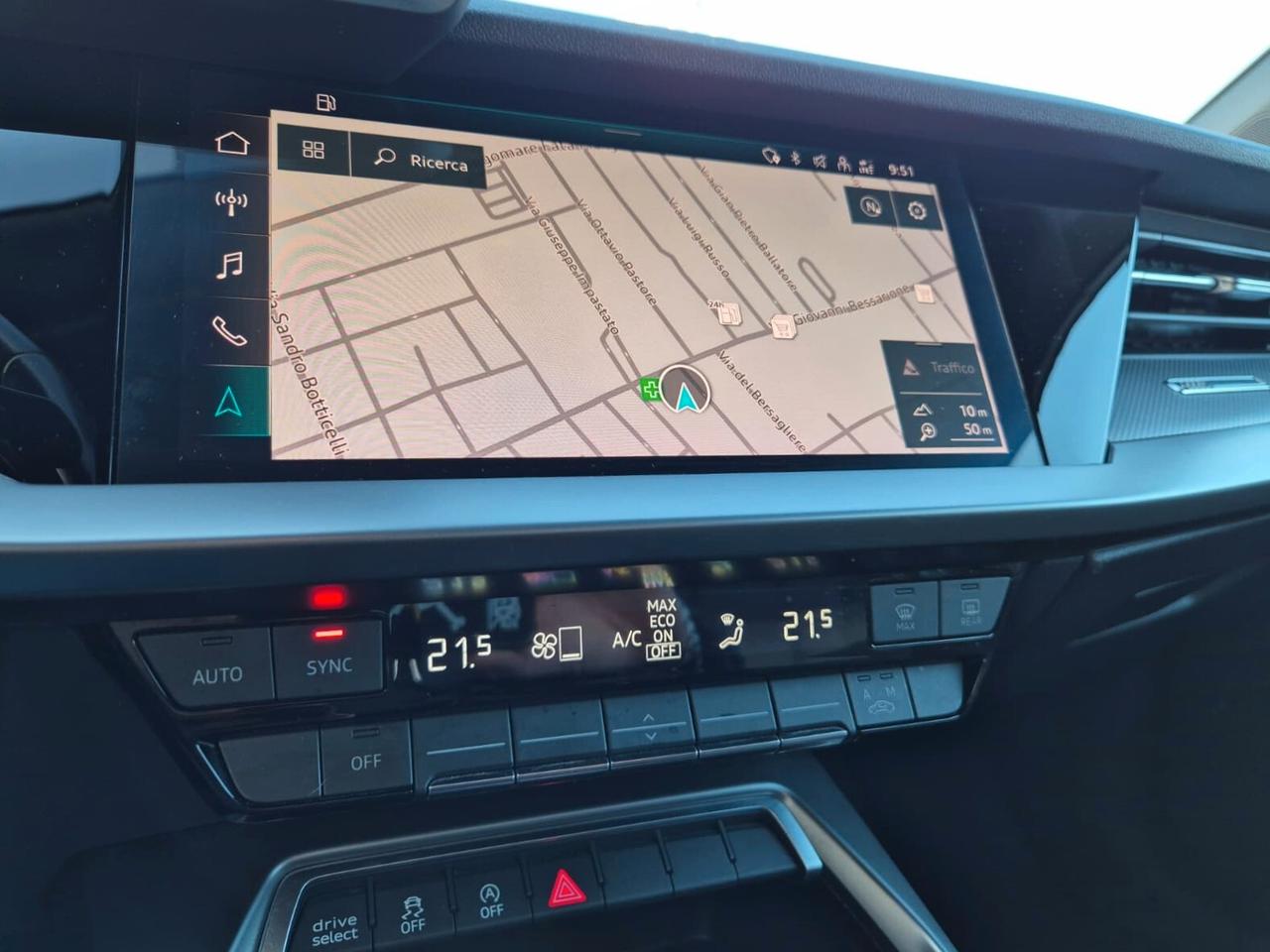 Audi A3 30 TDI S-tronic Business Advanced