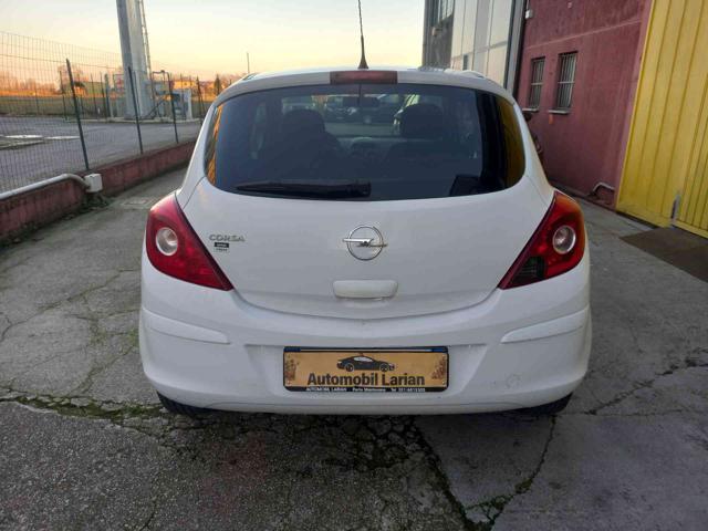 OPEL Corsa 1.2 3 porte Sport NEOPATENTATI
