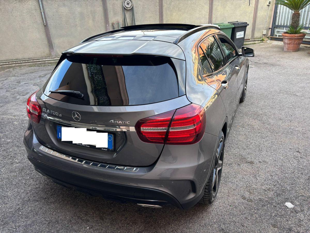 MERCEDES Classe GLA 200 d Automatic 4Matic Premium