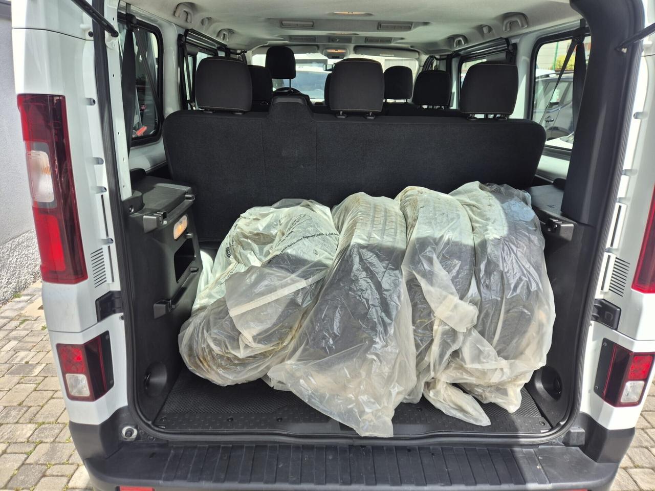 Renault Trafic EXPRESSION DCI 120CV - 9 POSTI - GA