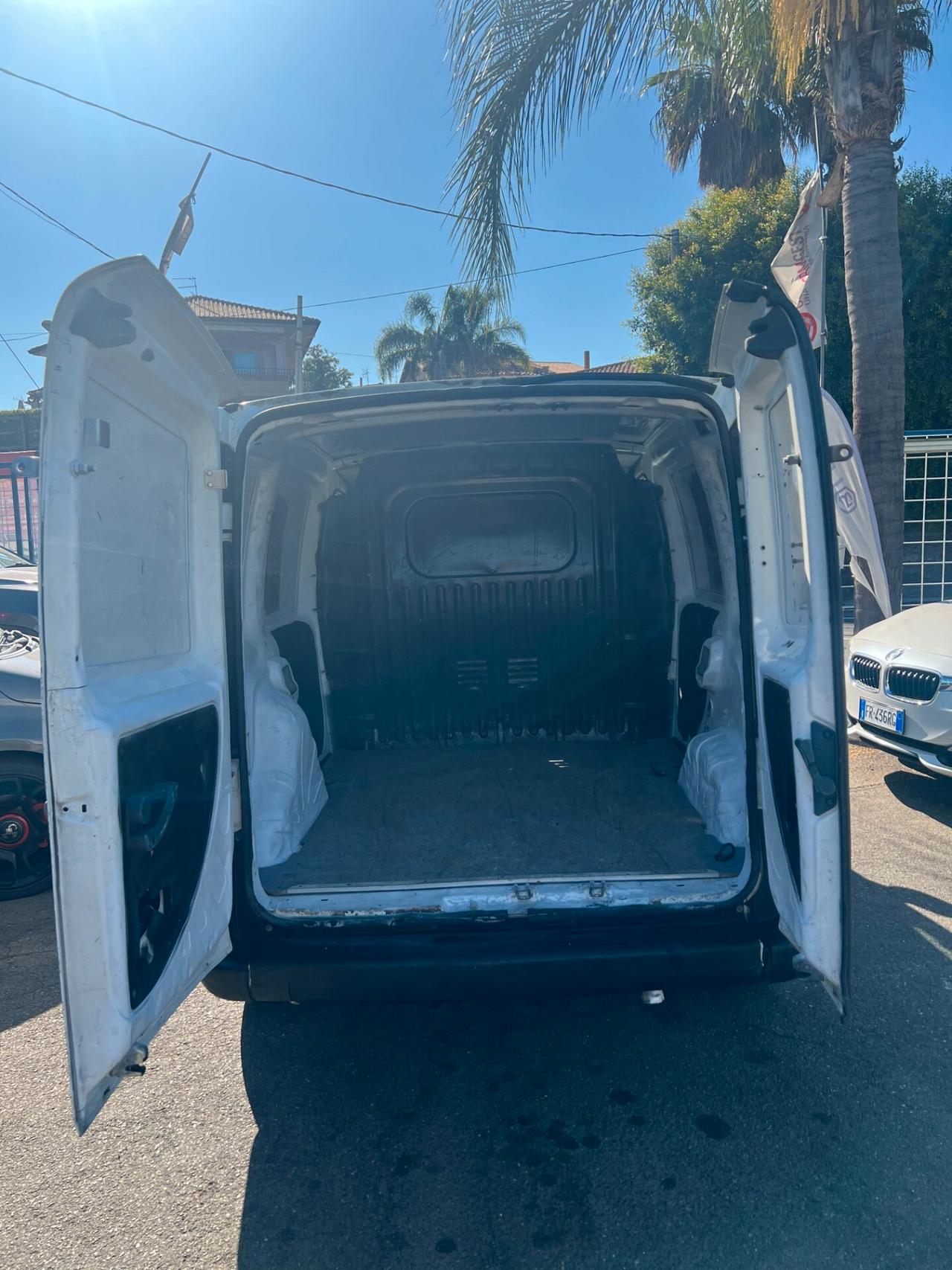 Fiat Doblo 1.9 diesel cat Cargo Lamierato