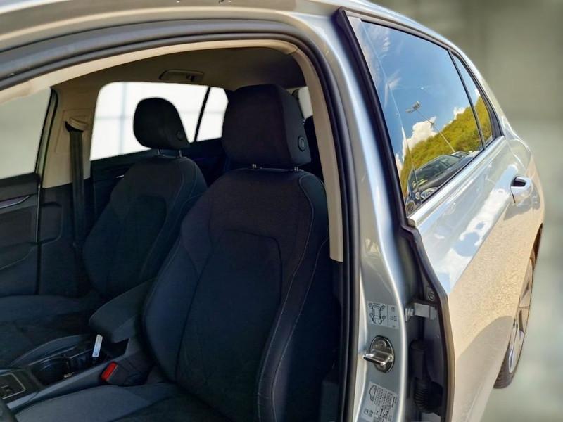 VOLKSWAGEN GOLF VIII 2.0 TDI SCR 110 KW STYLE DSG 5 PORTE BERLINA