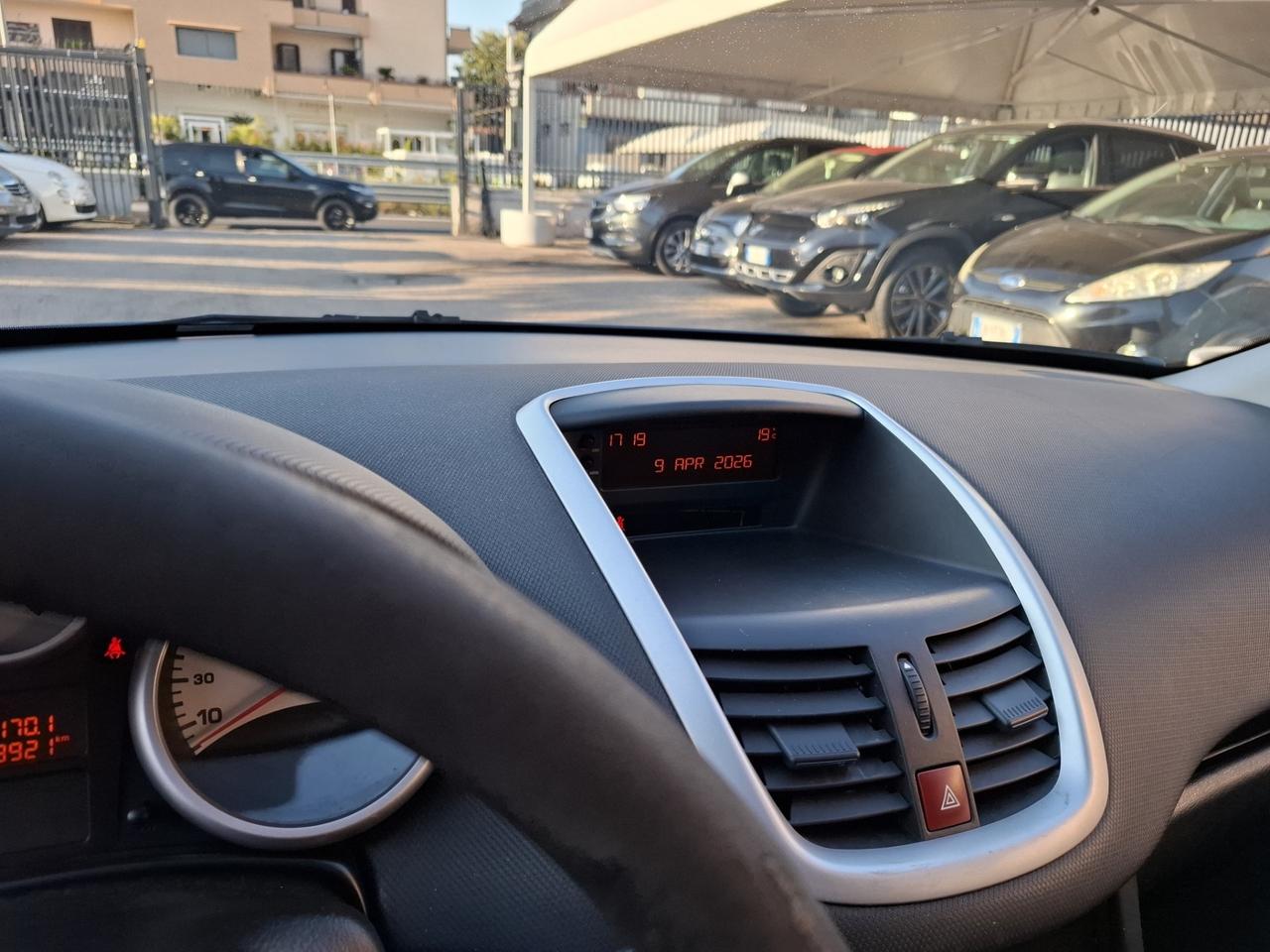 Peugeot 207 1.4 8V 75CV 5p. X Line ECO GPL