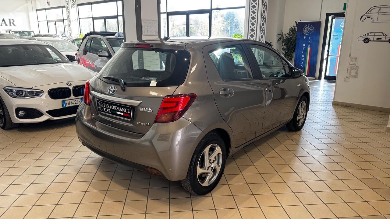 Toyota Yaris 1.5 Hybrid 5 porte Active