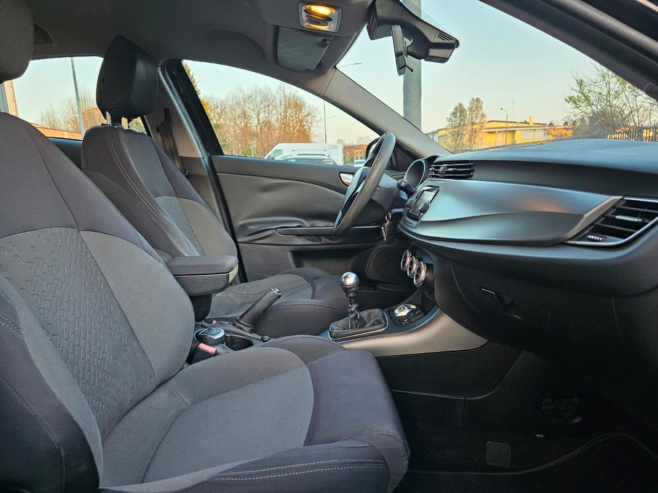 Alfa Romeo Giulietta 1.6 Multijet 105cv Distinctive*Clima*Cerchi*Euro5*