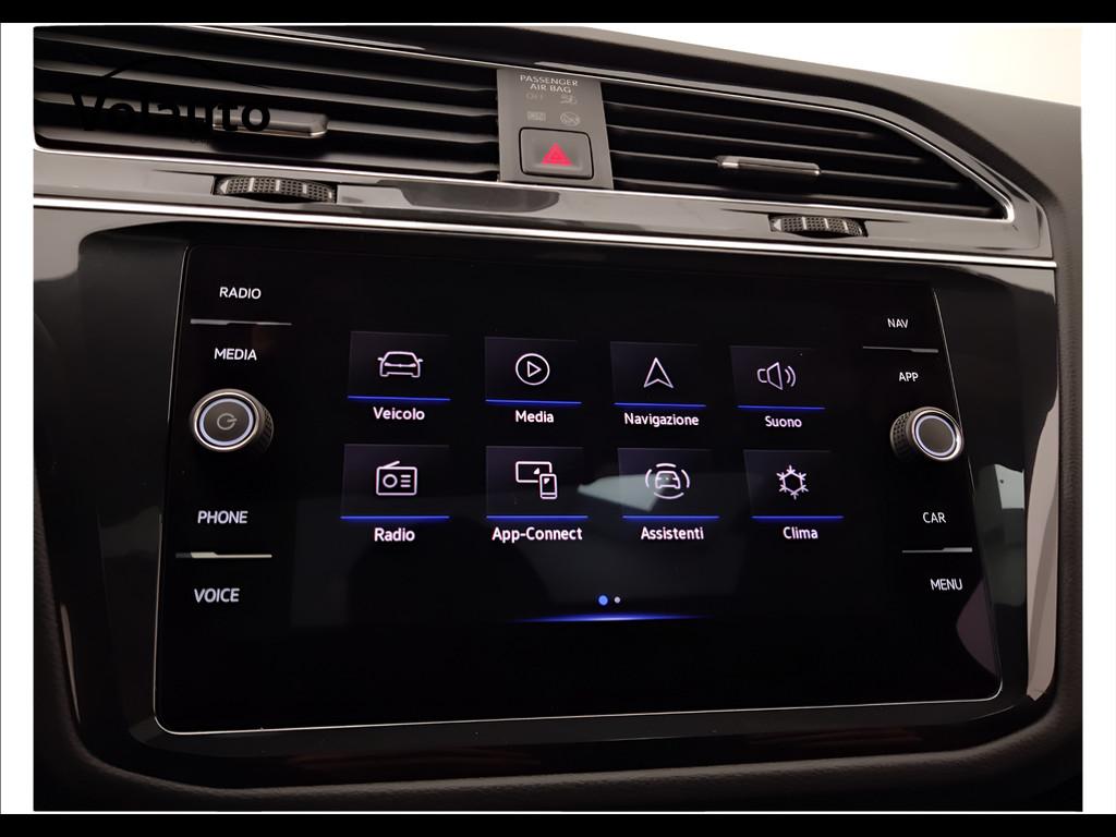 VOLKSWAGEN Tiguan II 2021 - Tiguan 2.0 tsi R-Line 4motion 190cv dsg