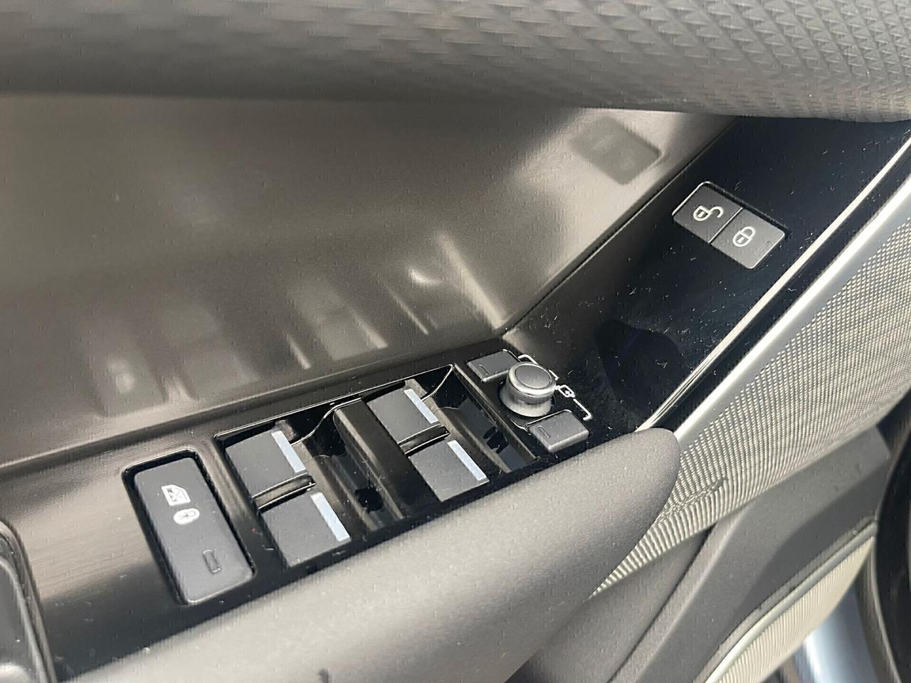 Land Rover Range Rover Velar 2.0D I4 180 CV S AUT. COME NUOVA