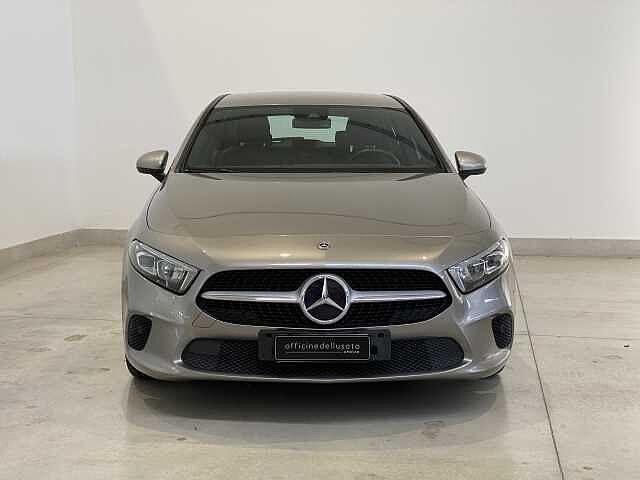 Mercedes-Benz A 180 A 180 d Automatic Sport