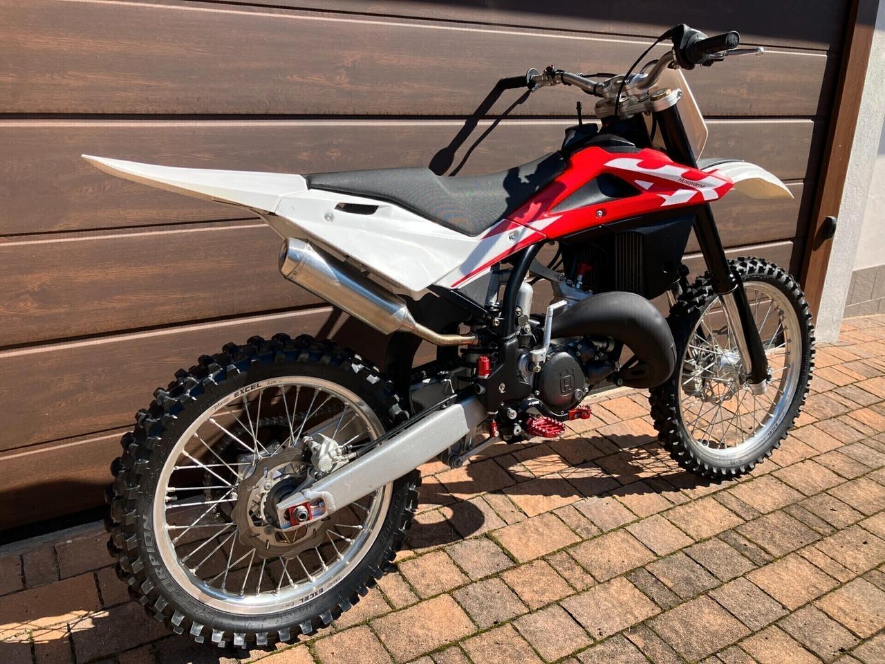 Husqvarna CR 125 2012