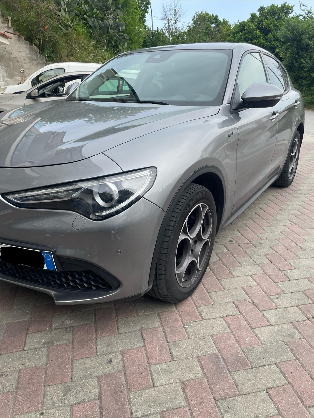 Alfa Romeo Stelvio 2.2 Turbodiesel 190 CV AT8 Q4 Sprint