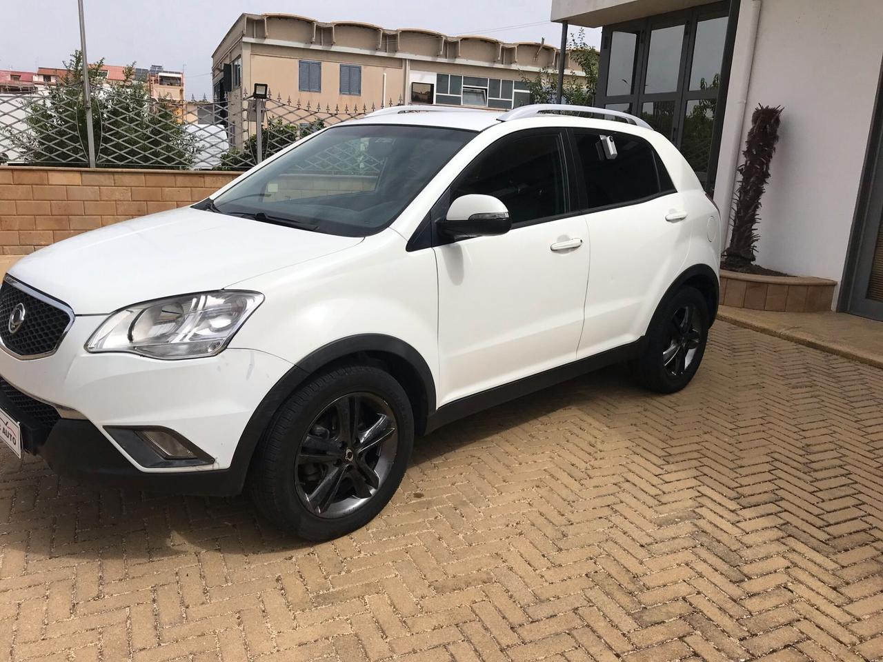 Ssangyong Korando 2.0 e-XDi 175 CV 2WD MT Classy