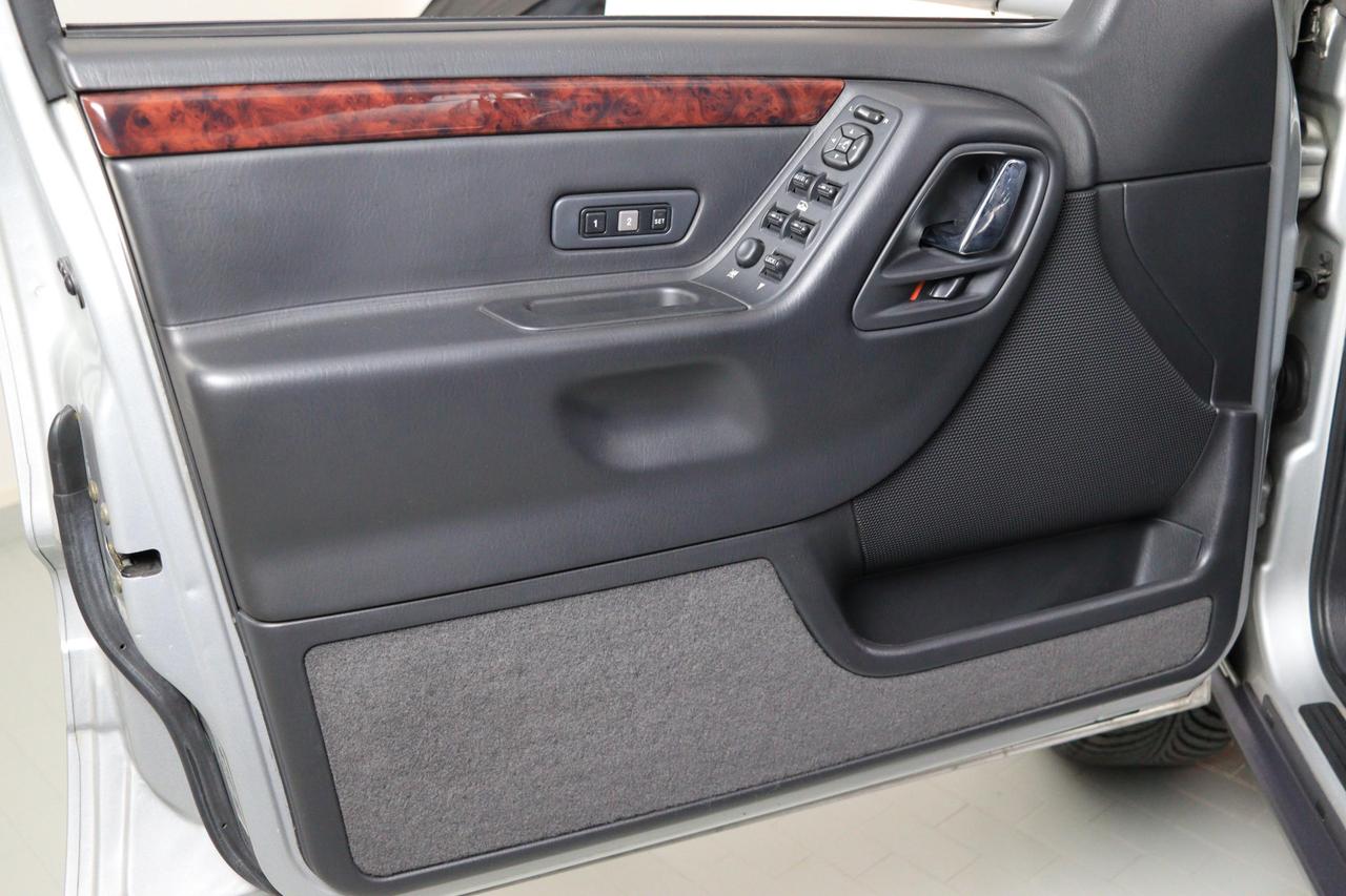 Jeep GRAND CHEROKEE II 2.7 CRD