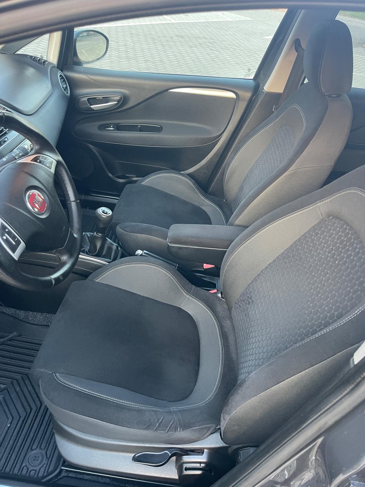 Fiat Punto 1.3 MJT II 75 CV 5 porte Lounge