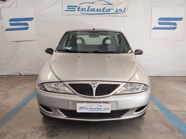 Lancia Y 1.2i cat Elefantino Blu NEOPATENTATO