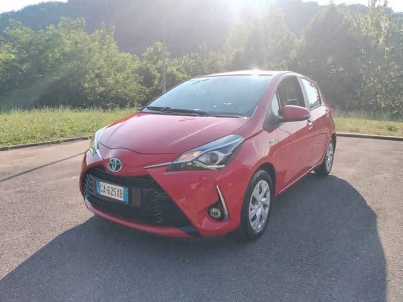 Toyota Yaris Hybrid 1.5 Hybrid business