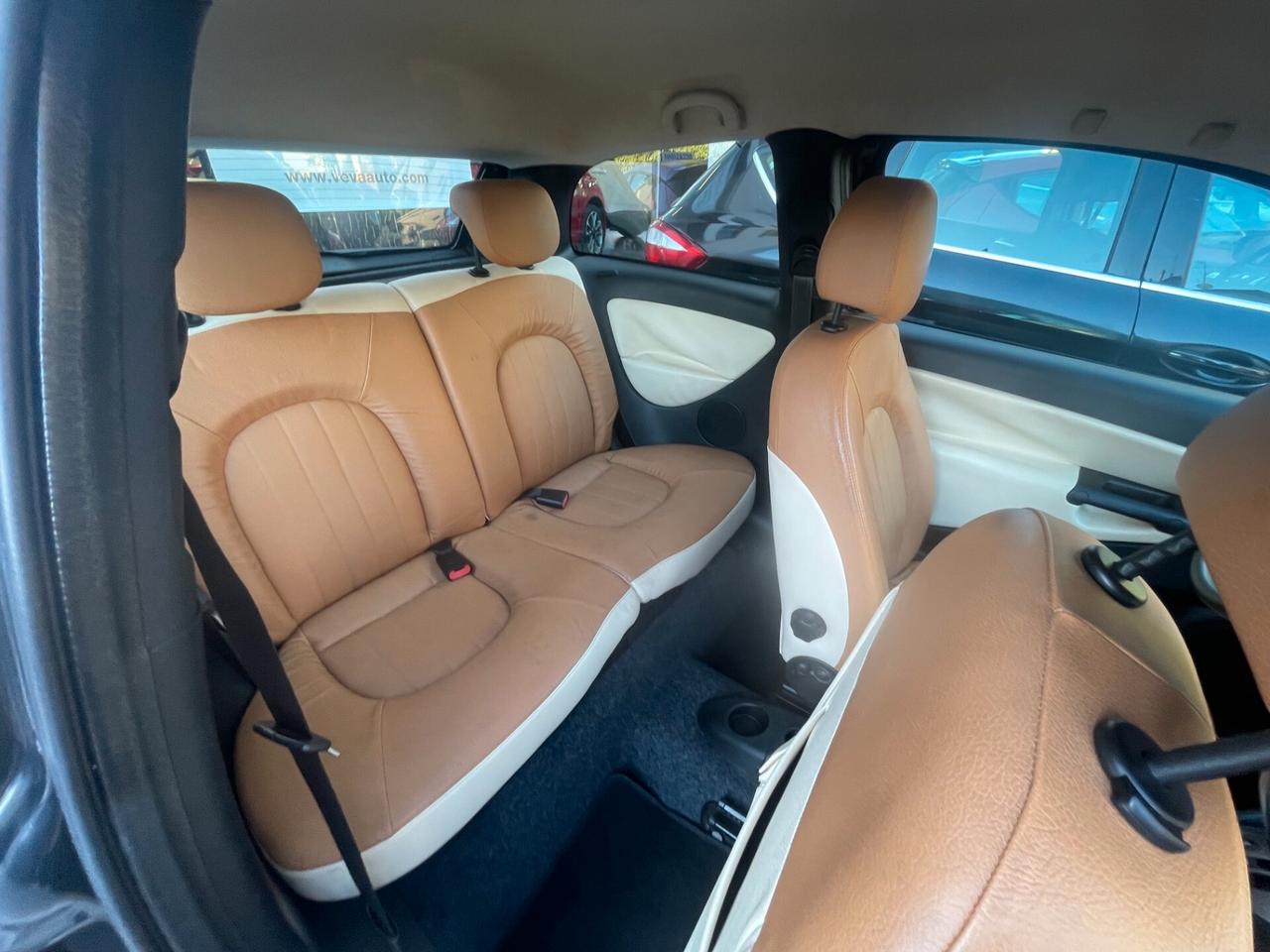 Lancia Ypsilon 1.4 Oro AUTOMATICA