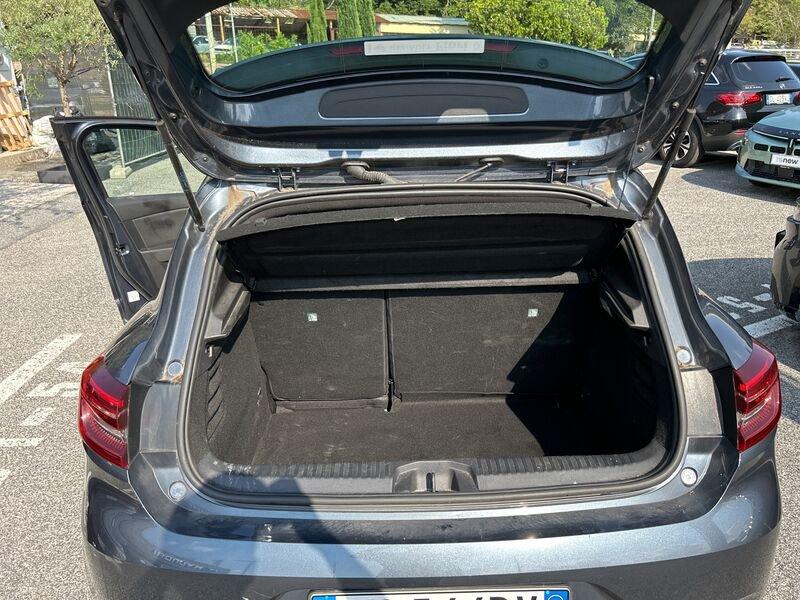 Renault Clio V 2019 1.0 tce Intens 90cv my21