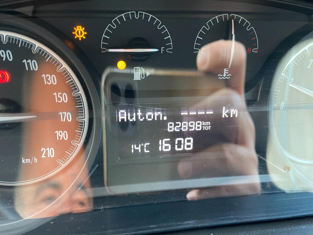 Lancia Ypsilon 1.2 69 CV 5 porte Silver