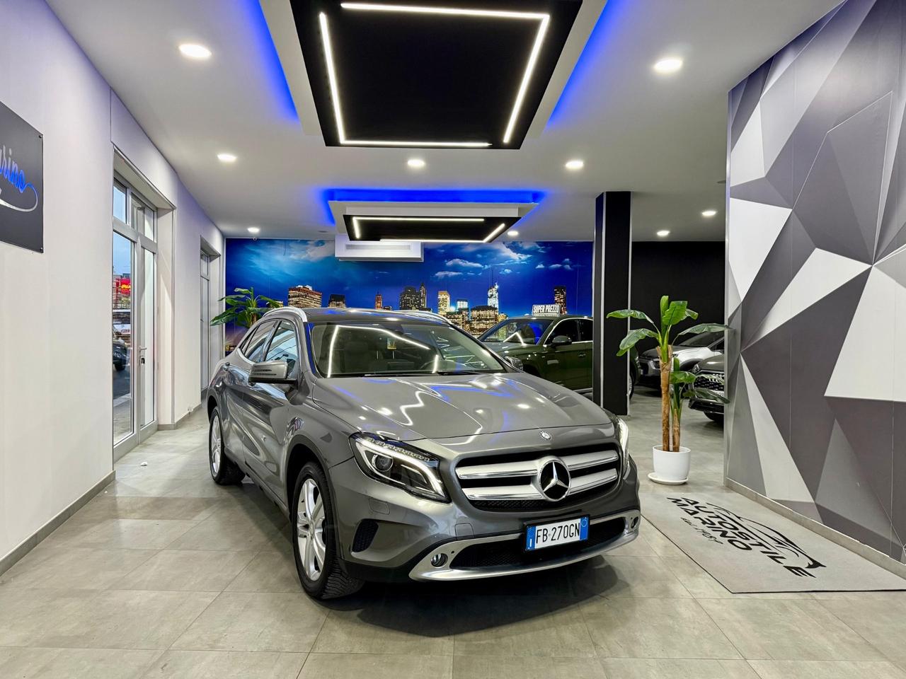 Mercedes-benz GLA 200 d Sport-2015