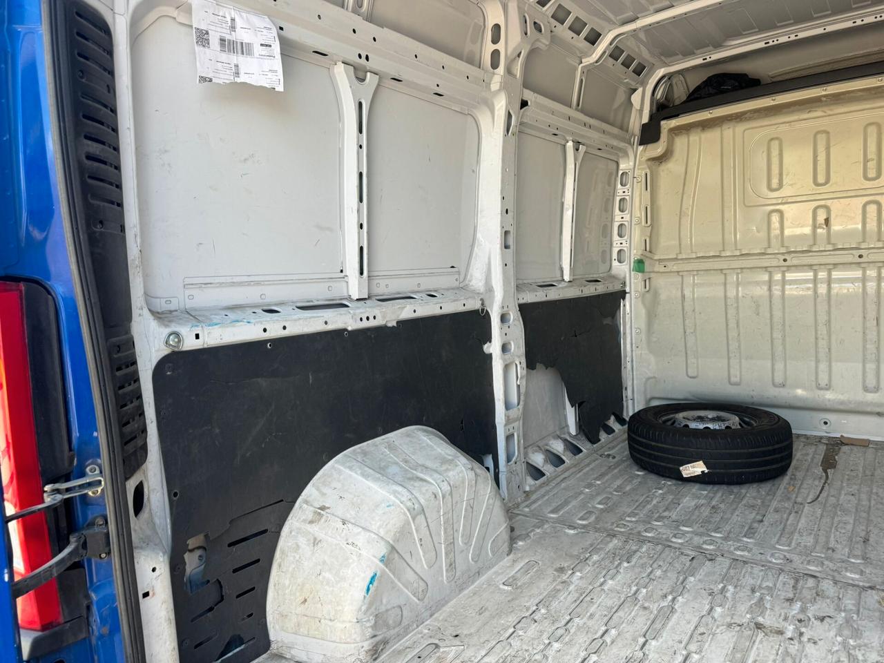 Peugeot Boxer 2021 2.2 HDi 140CV L2H2 E6