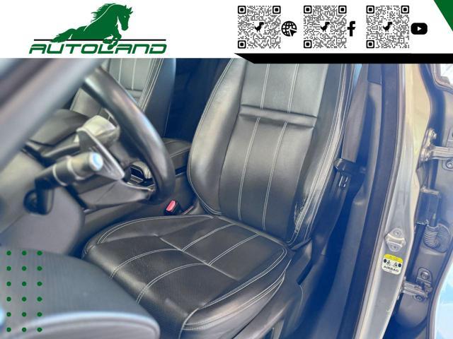 LAND ROVER Range Rover Velar 2.0D I4 240 CV R-Dynamic