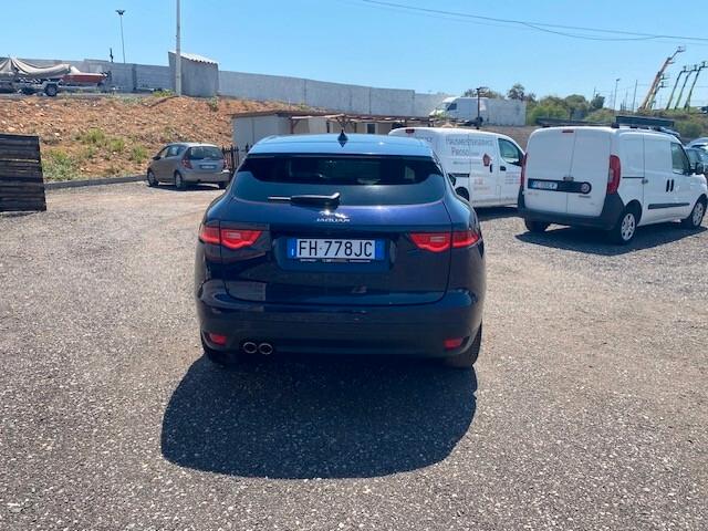 Jaguar F-Pace 2.0 D 180 CV Prestige