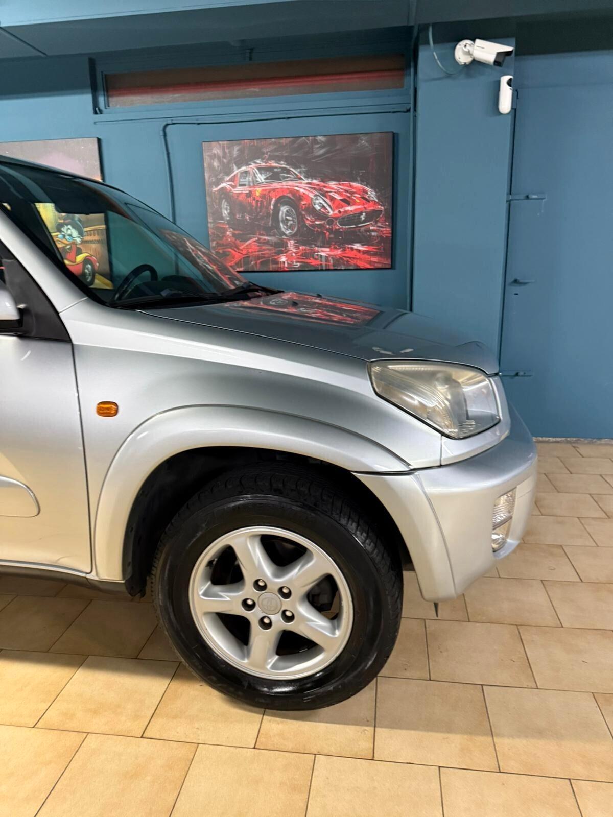 RAV4 4X4 150CV 2.0CC