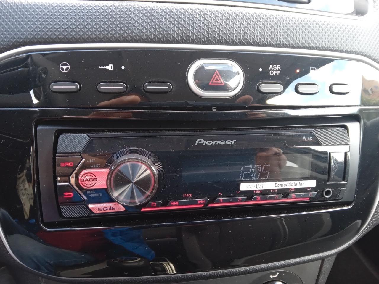 Fiat Punto 1.4 5 porte Easypower Easy NEOPATENTATI