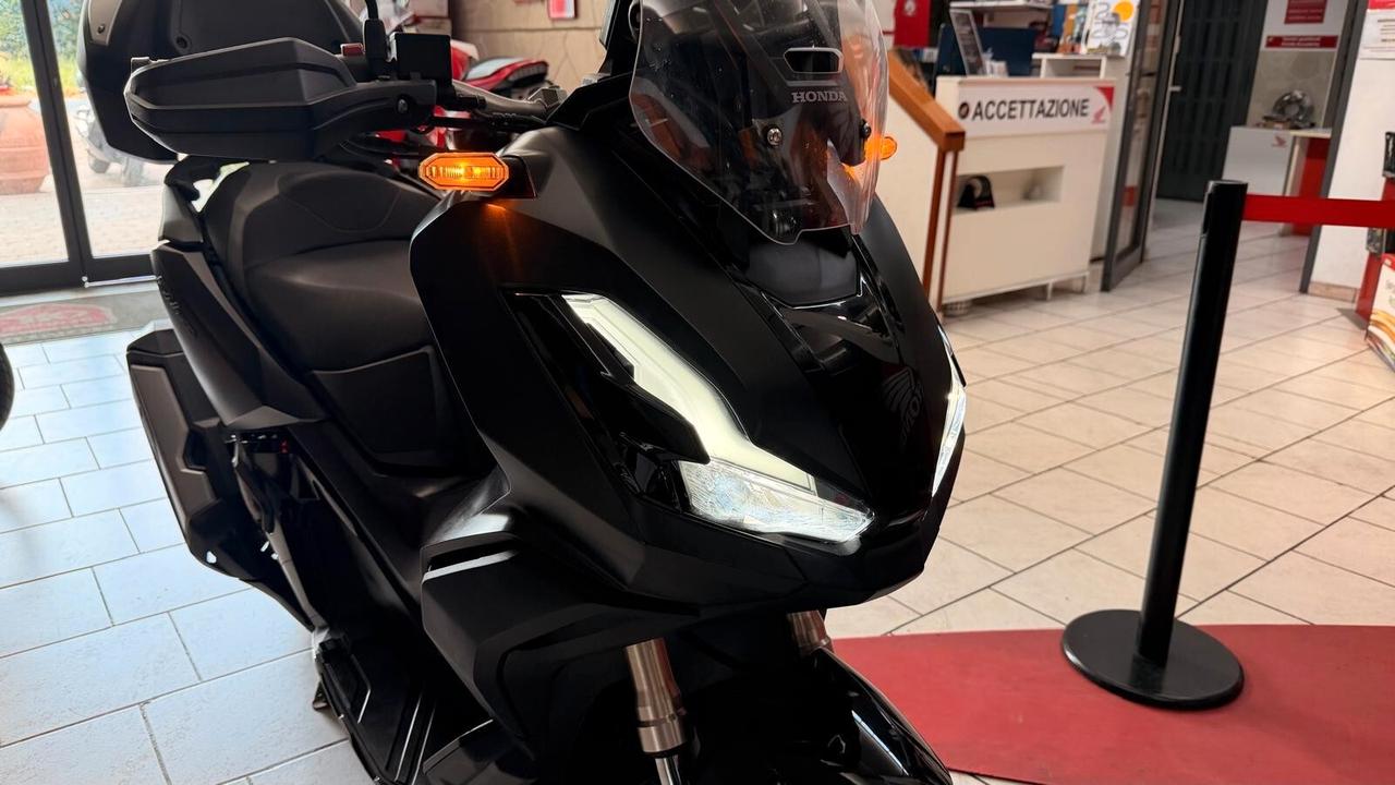 Honda ADV 350