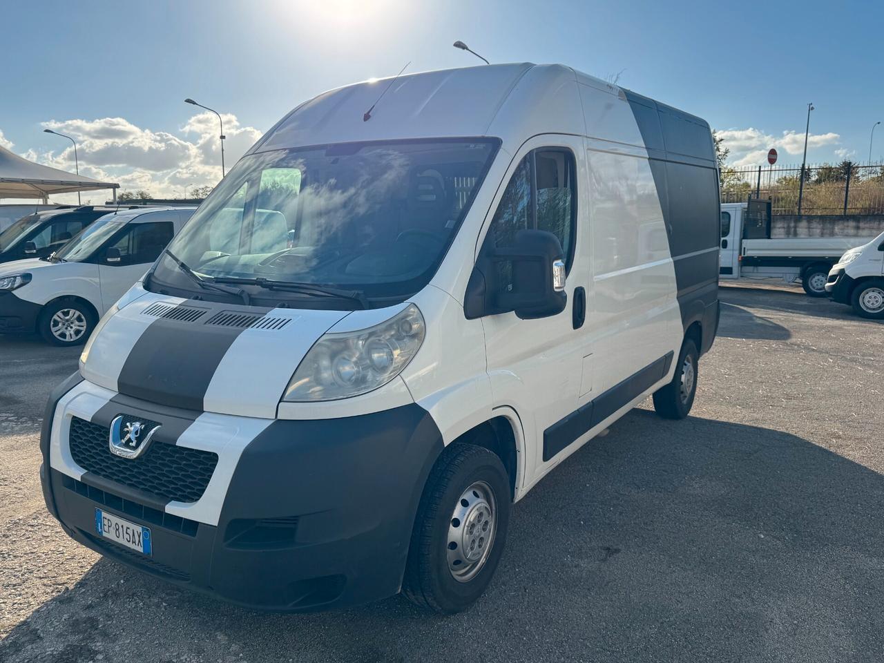PEUGEOT BOXER 2.2 HDI 120 CV. 3 POSTI AUTOCARRO