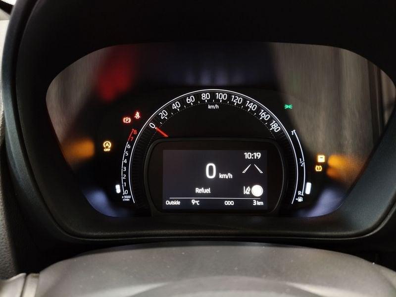 Toyota Aygo X Aygo X 1.0 VVT-i 72 CV 5 porte Trend