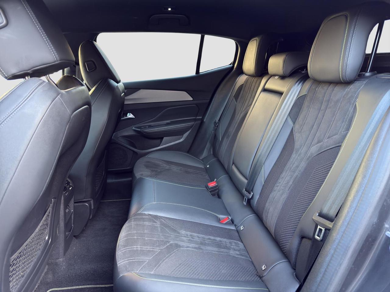Peugeot 408 1.2 puretech 131cv GT automatica 2023