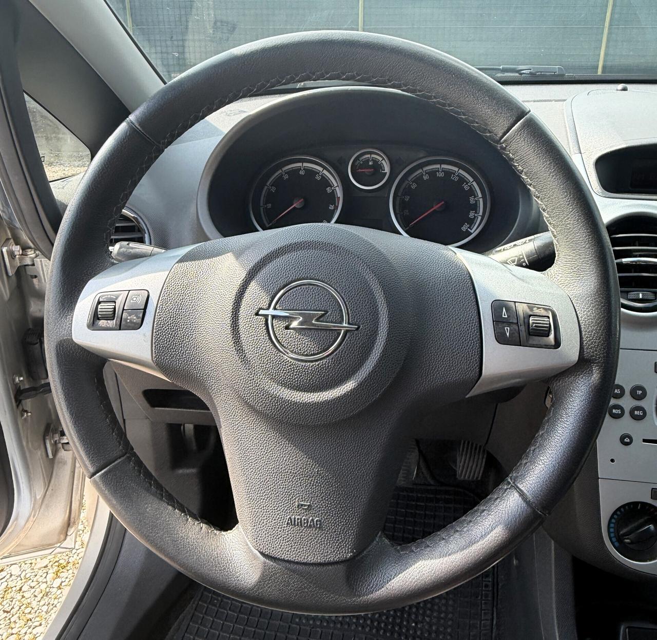 OPEL CORSA 1.2 GPL - BOMBOLA SCADE NEL 2032 - UNICO PROPRIETARIO