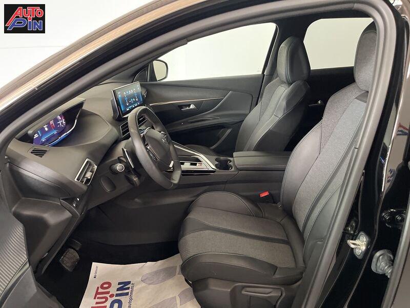 Peugeot 3008 BlueHDi 130 S&S EAT8 Allure